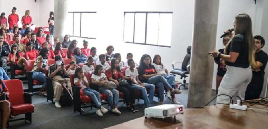 FPF participa de evento inclusivo promovido pelo Sport