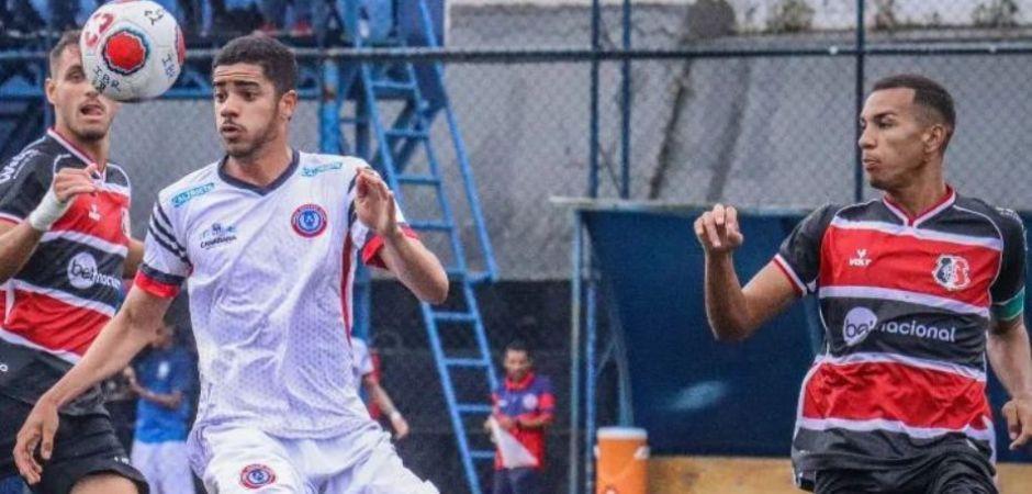 Santa Cruz e Retrô estreiam na Copinha