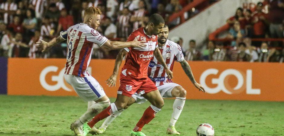 Náutico e Sport entram em campo pela Copa do Nordeste