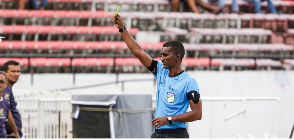 Definida arbitragem de Sport x Íbis