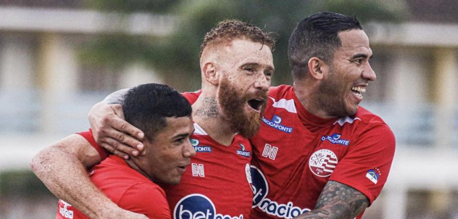 Petrolina e Náutico vencem no Campeonato Pernambucano