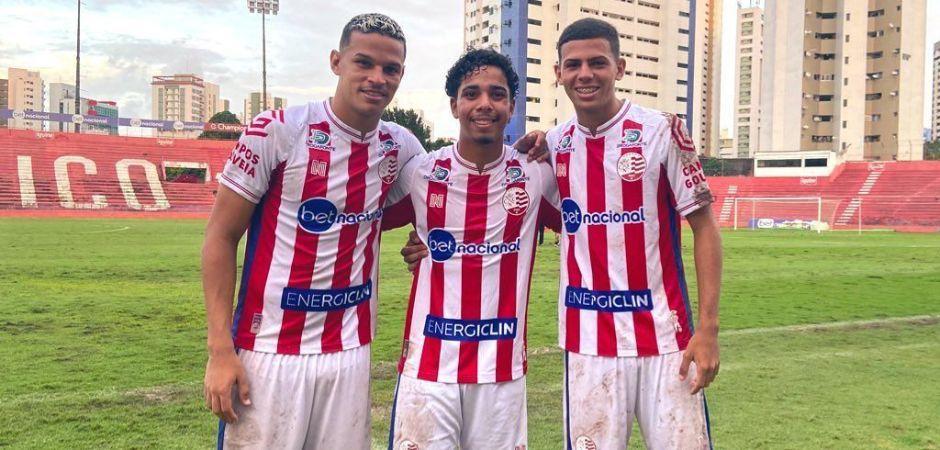 Náutico vence Santa Cruz e segue líder no Sub-20