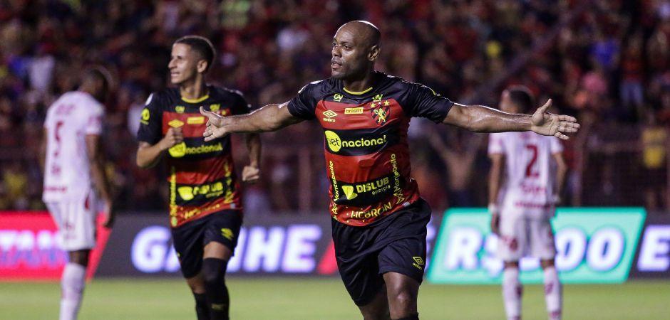 Sport vence Vila Nova e entra no G4