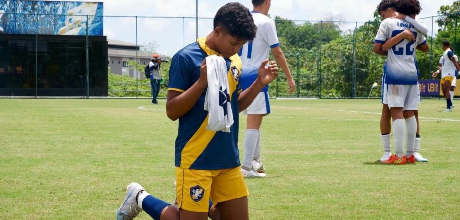 Retrô elimina Tubarões e garante vaga na final do Pernambucano Sub-15