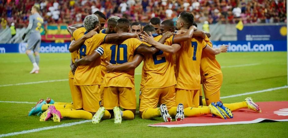 Em jogo de 6 gols, Retrô vence o Sport na Arena de Pernambuco